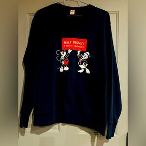 Walt Disney vintage  like new sweater blue size XXL